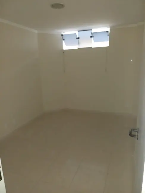 Sala Comercial com 1 quarto para alugar, 128m2 em Centro, Balneario Camboriu - SC - imagem 5 Foto 5 de Sala Comercial com 1 quarto para alugar, 128m2 em Centro, Balneario Camboriu - SC