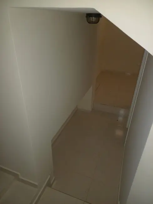 Sala Comercial com 1 quarto para alugar, 128m2 em Centro, Balneario Camboriu - SC - imagem 9 Foto 9 de Sala Comercial com 1 quarto para alugar, 128m2 em Centro, Balneario Camboriu - SC