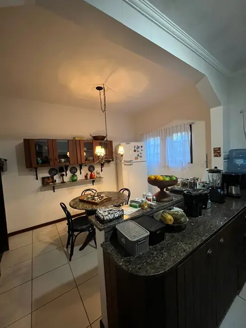 Foto 5 de Casa com 5 quartos à venda, 474m2 em Praia do Estaleirinho, Balneario Camboriu - SC