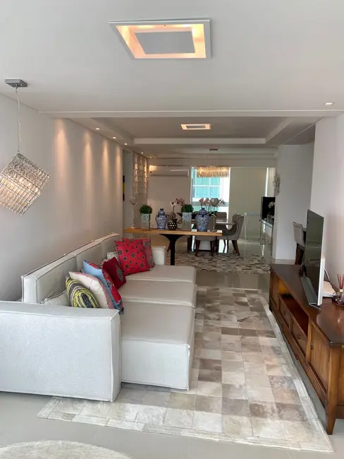 Foto 4 de Apartamento com 3 quartos para alugar, 139m2 em Pioneiros, Balneario Camboriu - SC