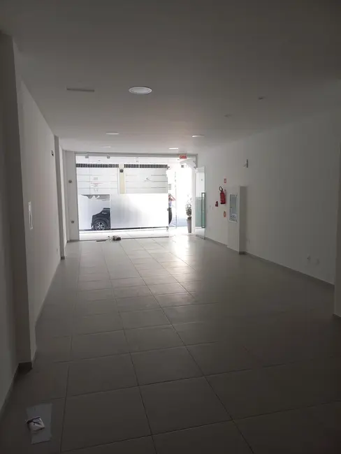 Sala Comercial com 1 quarto para alugar, 81m2 em Centro, Balneario Camboriu - SC - imagem 3 Foto 3 de Sala Comercial com 1 quarto para alugar, 81m2 em Centro, Balneario Camboriu - SC