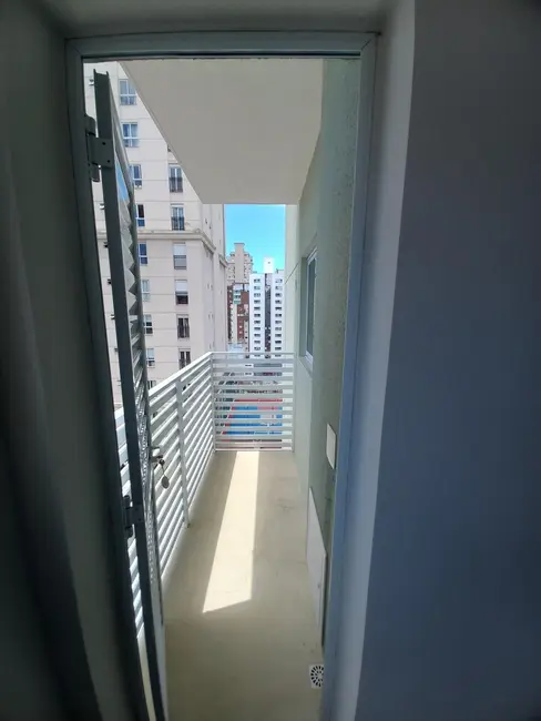 Apartamento com 2 quartos à venda, 93m2 em Centro, Balneario Camboriu - SC - imagem 6 Foto 6 de Apartamento com 2 quartos à venda, 93m2 em Centro, Balneario Camboriu - SC