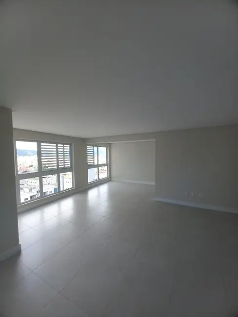 Apartamento com 2 quartos à venda, 93m2 em Centro, Balneario Camboriu - SC - imagem 7 Foto 7 de Apartamento com 2 quartos à venda, 93m2 em Centro, Balneario Camboriu - SC