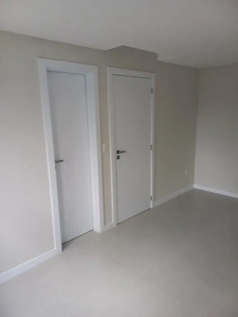 Apartamento com 2 quartos à venda, 93m2 em Centro, Balneario Camboriu - SC - imagem 3 Foto 3 de Apartamento com 2 quartos à venda, 93m2 em Centro, Balneario Camboriu - SC