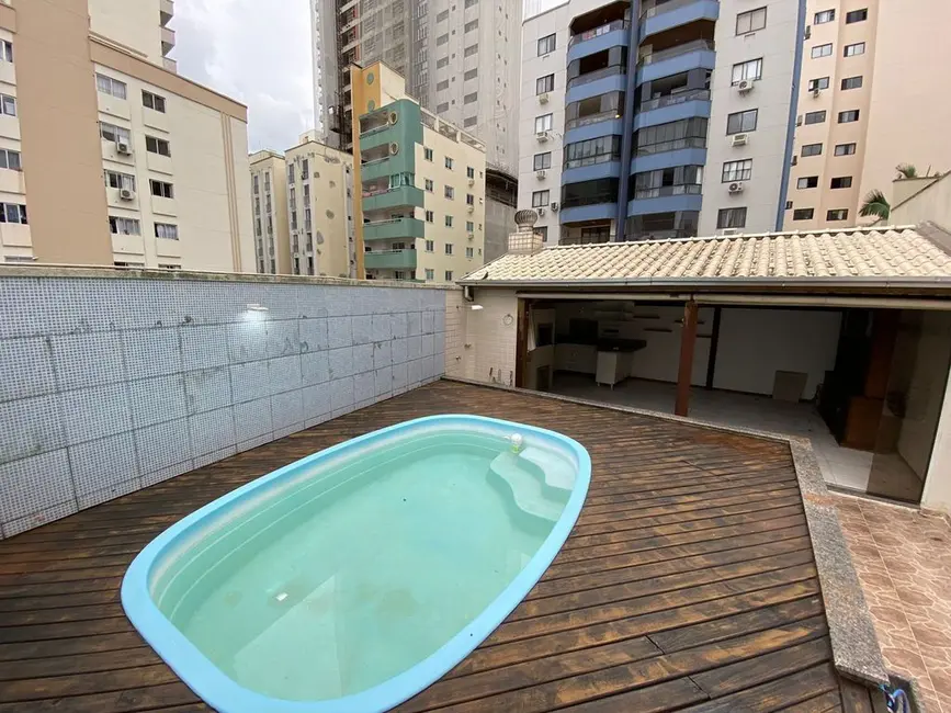 Apartamento com 3 quartos à venda, 260m2 em Centro, Balneario Camboriu - SC - imagem 7 Foto 7 de Apartamento com 3 quartos à venda, 260m2 em Centro, Balneario Camboriu - SC