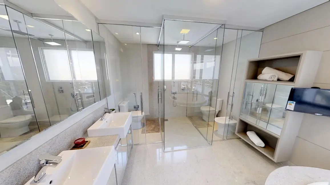 Apartamento com 4 quartos à venda, 237m2 em Centro, Balneario Camboriu - SC - imagem 6 Foto 6 de Apartamento com 4 quartos à venda, 237m2 em Centro, Balneario Camboriu - SC