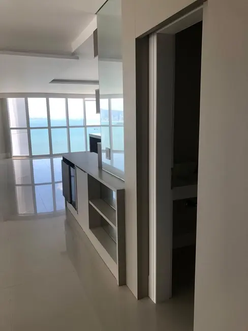 Apartamento com 4 quartos à venda, 237m2 em Centro, Balneario Camboriu - SC - imagem 6 Foto 6 de Apartamento com 4 quartos à venda, 237m2 em Centro, Balneario Camboriu - SC