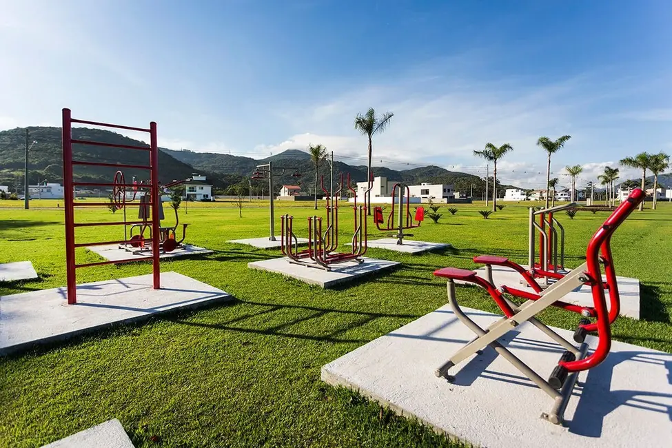 Foto 2 de Casa com 5 quartos à venda, 390m2 em Santa Regina, Camboriu - SC