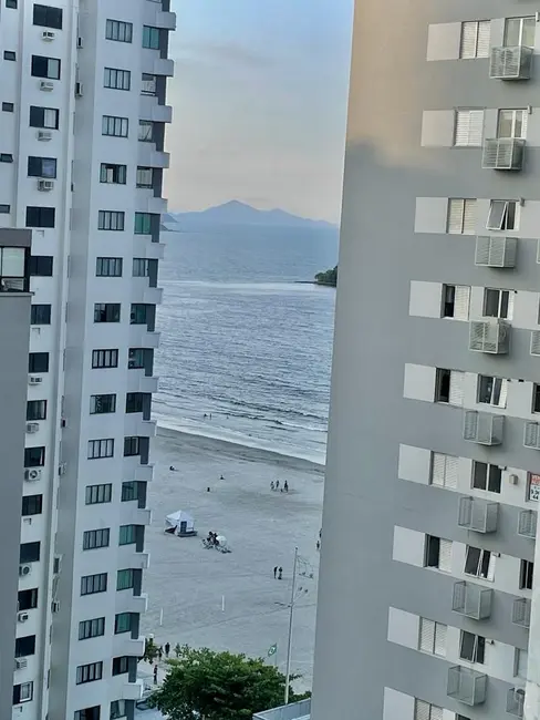 Apartamento com 2 quartos para alugar, 103m2 em Centro, Balneario Camboriu - SC - imagem 5 Foto 5 de Apartamento com 2 quartos para alugar, 103m2 em Centro, Balneario Camboriu - SC
