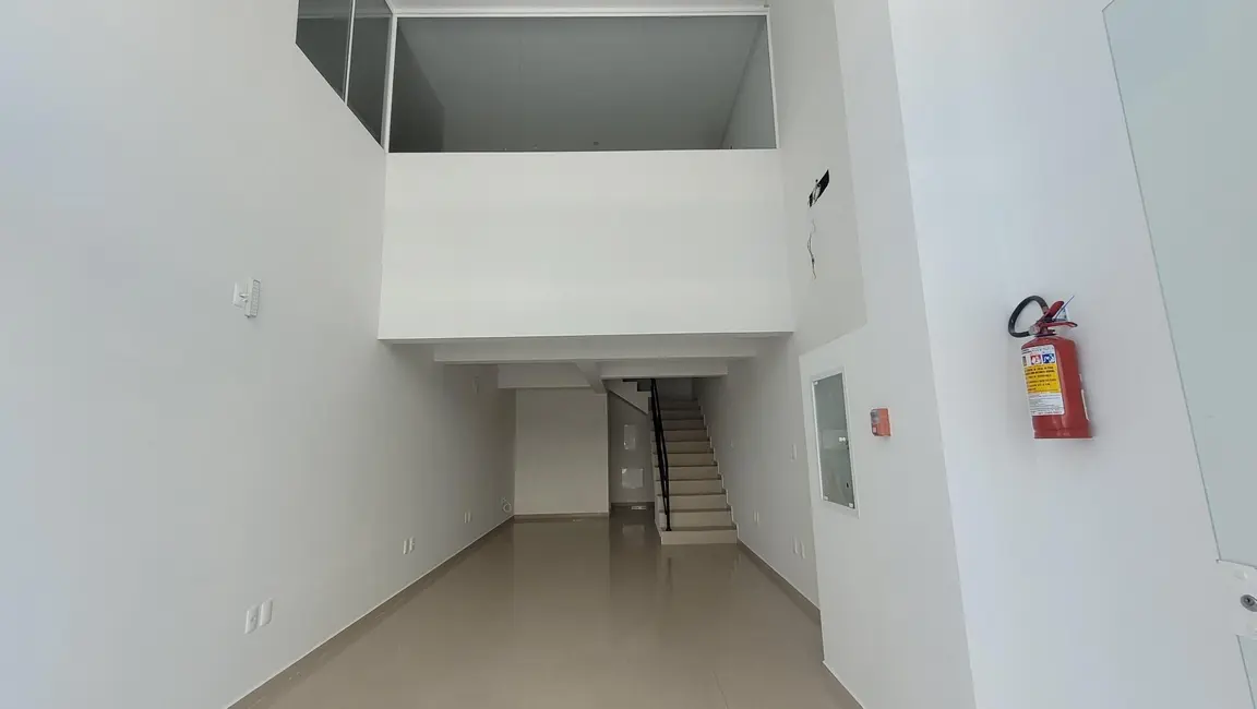 Foto 1 de Sala Comercial com 1 quarto à venda, 100m2 em Centro, Balneario Camboriu - SC