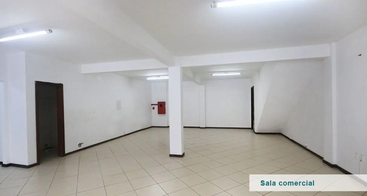 Foto 3 de Sala Comercial com 1 quarto à venda, 217m2 em Pioneiros, Balneario Camboriu - SC
