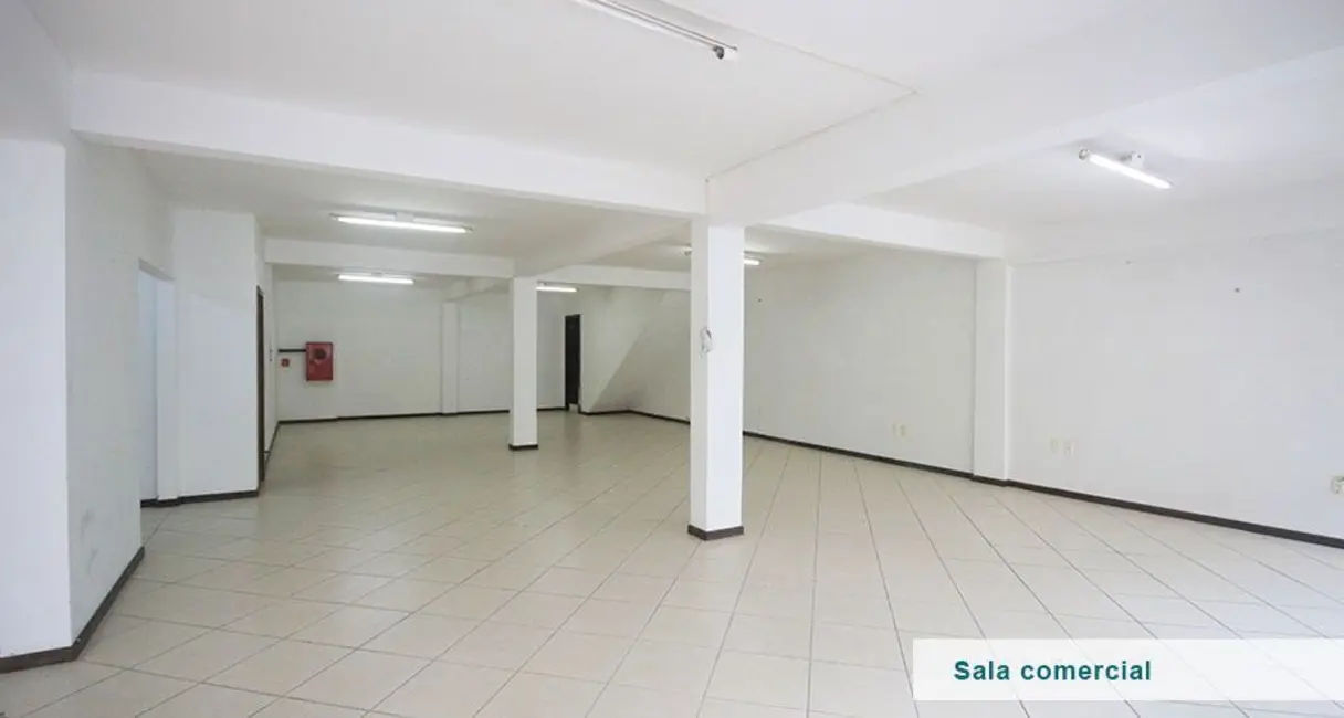 Foto 2 de Sala Comercial com 1 quarto à venda, 217m2 em Pioneiros, Balneario Camboriu - SC