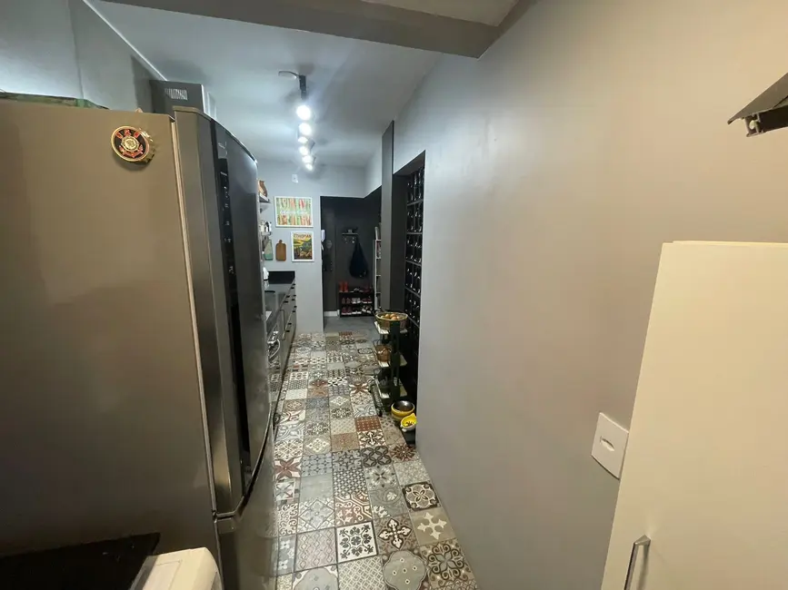 Apartamento com 2 quartos à venda, 74m2 em Centro, Balneario Camboriu - SC - imagem 7 Foto 7 de Apartamento com 2 quartos à venda, 74m2 em Centro, Balneario Camboriu - SC