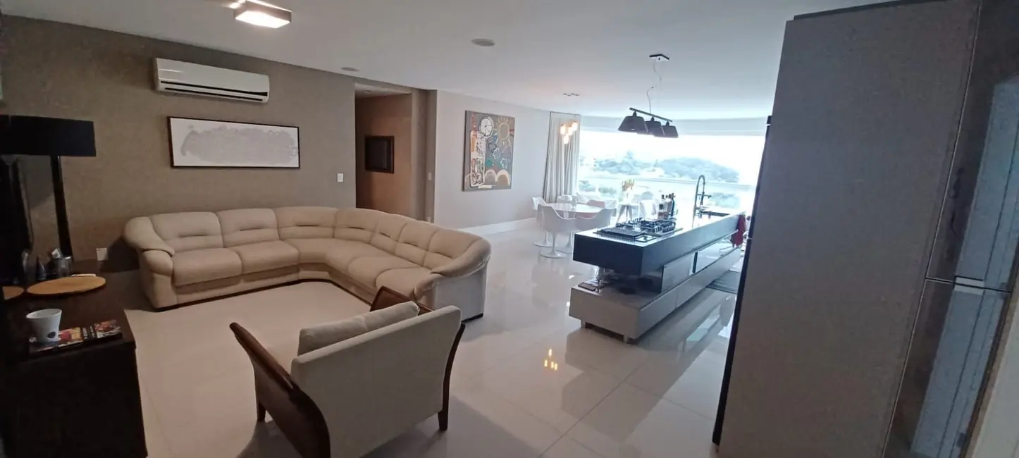 Foto 3 de Apartamento com 3 quartos para alugar, 154m2 em Balneário Santa Clara, Itajai - SC