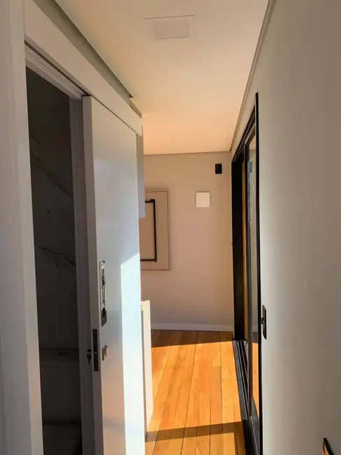 Casa com 1 quarto à venda, 12m2 em Nações, Balneario Camboriu - SC - imagem 7 Foto 7 de Casa com 1 quarto à venda, 12m2 em Nações, Balneario Camboriu - SC