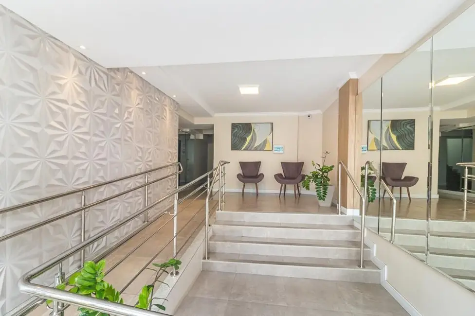 Apartamento com 2 quartos à venda, 104m2 em Centro, Balneario Camboriu - SC - imagem 8 Foto 8 de Apartamento com 2 quartos à venda, 104m2 em Centro, Balneario Camboriu - SC