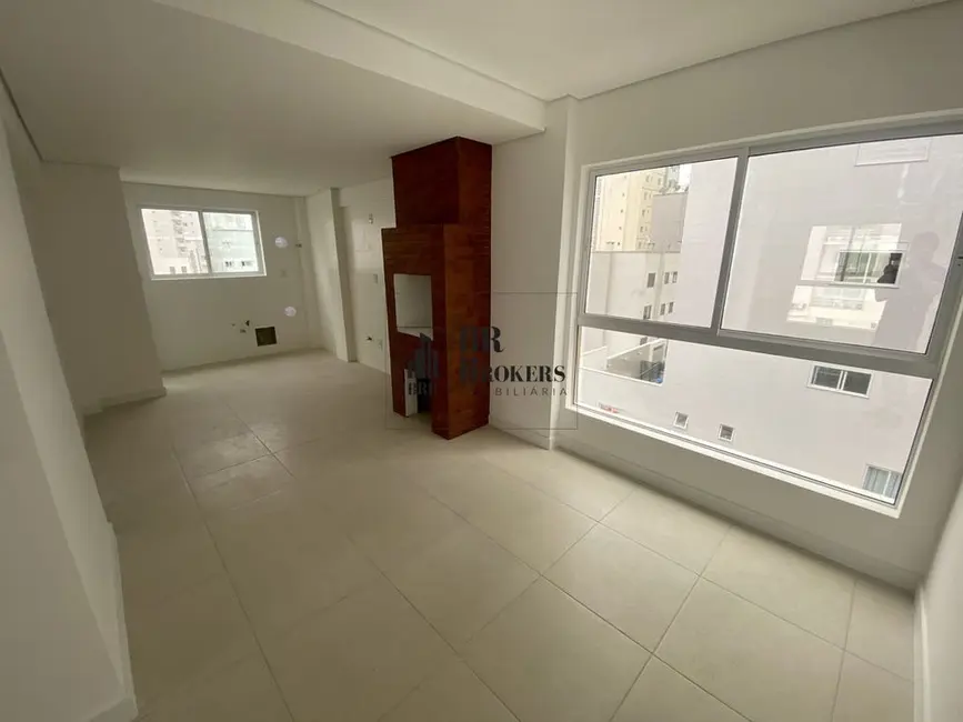 Foto 1 de Apartamento com 3 quartos para alugar, 97m2 em Centro, Balneario Camboriu - SC