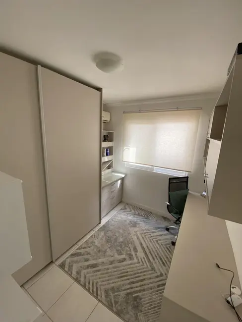 Apartamento com 3 quartos à venda, 226m2 em Centro, Balneario Camboriu - SC - imagem 7 Foto 7 de Apartamento com 3 quartos à venda, 226m2 em Centro, Balneario Camboriu - SC