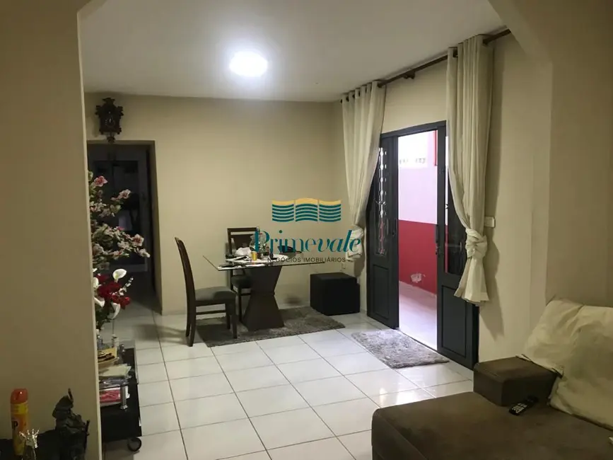 Foto 3 de Sobrado com 3 quartos à venda, 265m2 em Sao Jose Dos Campos - SP