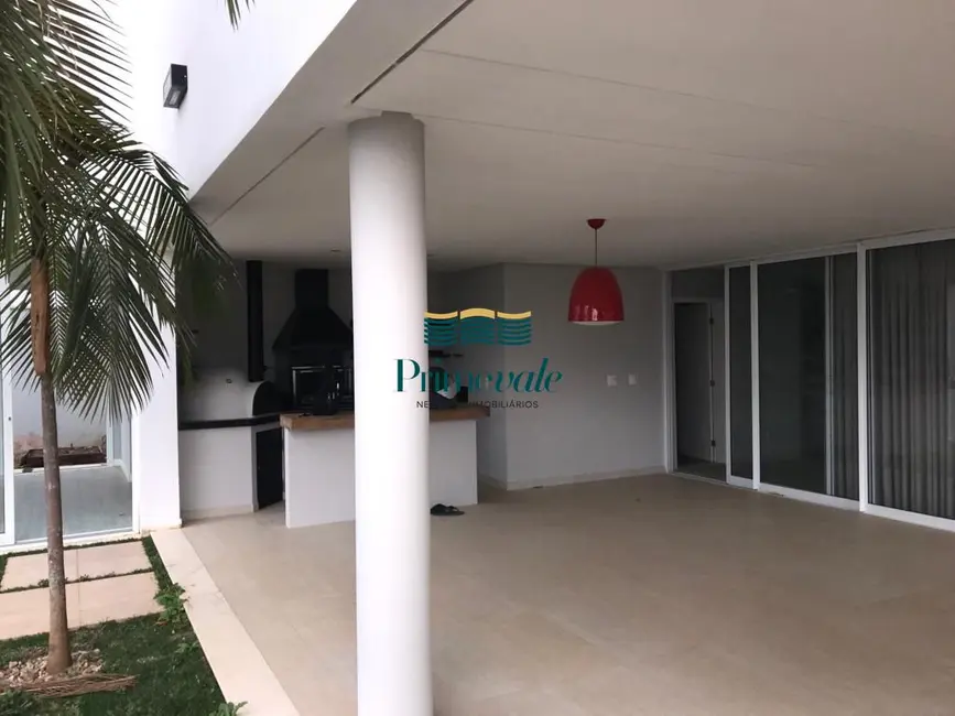 Sobrado com 4 quartos à venda, 635m2 em Sao Jose Dos Campos - SP - imagem 6 Foto 6 de Sobrado com 4 quartos à venda, 635m2 em Sao Jose Dos Campos - SP