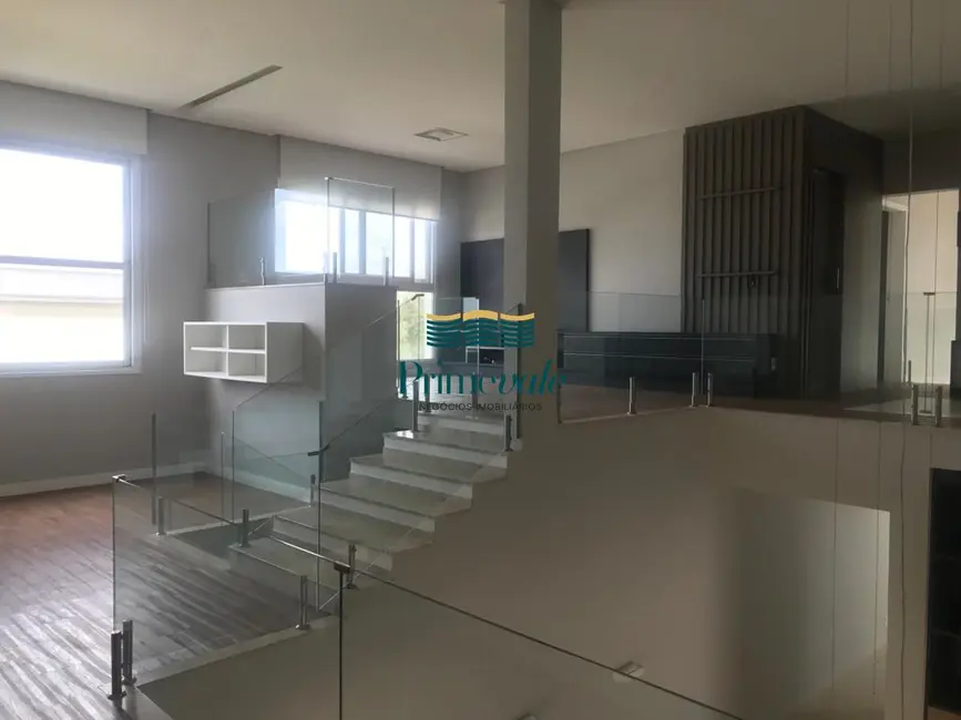 Sobrado com 4 quartos à venda, 635m2 em Sao Jose Dos Campos - SP - imagem 8 Foto 8 de Sobrado com 4 quartos à venda, 635m2 em Sao Jose Dos Campos - SP