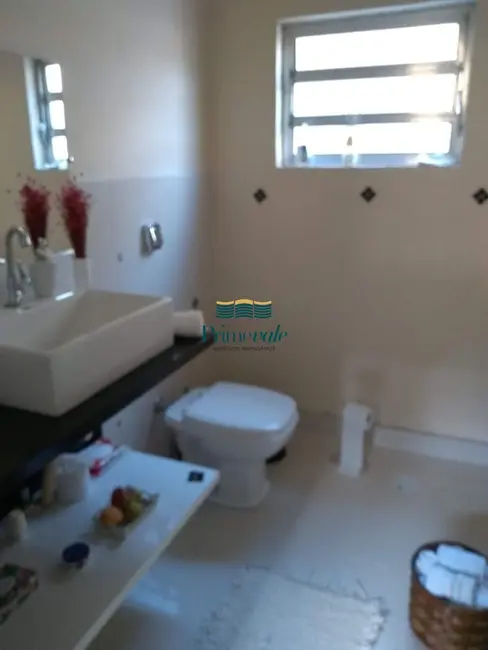 Sobrado com 3 quartos à venda, 196m2 em Sao Jose Dos Campos - SP - imagem 8 Foto 8 de Sobrado com 3 quartos à venda, 196m2 em Sao Jose Dos Campos - SP