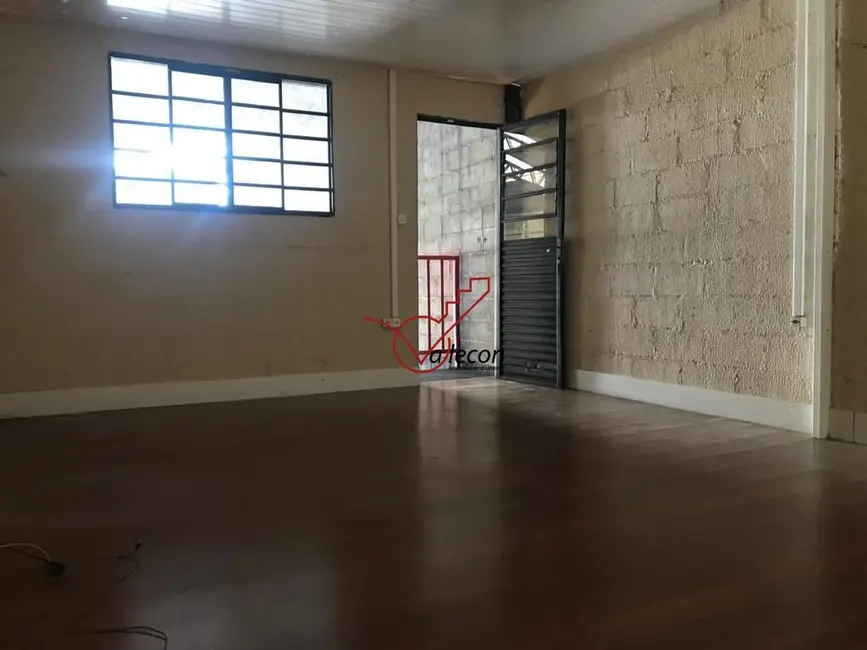 Foto 2 de Armazém / Galpão com 1 quarto à venda, 250m2 em Sao Jose Dos Campos - SP