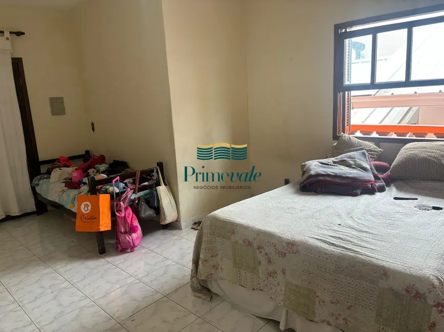 Foto 6 de Sobrado com 4 quartos à venda, 250m2 em Sao Jose Dos Campos - SP