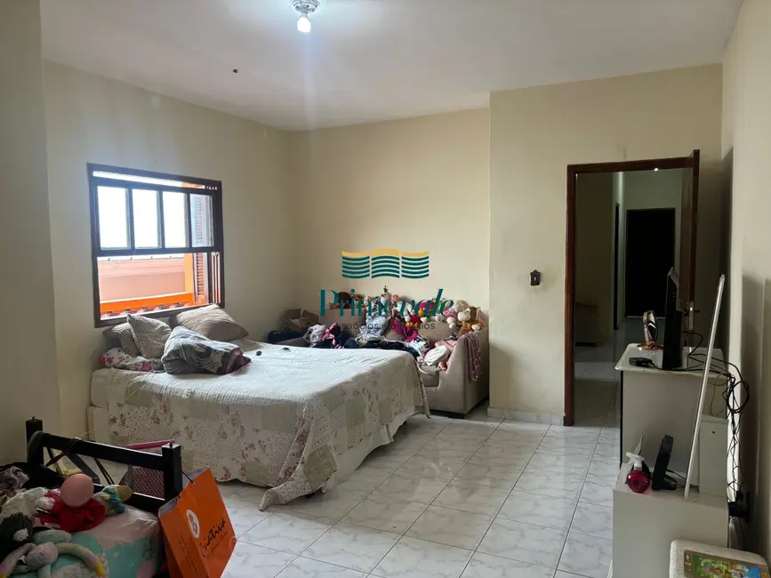 Foto 5 de Sobrado com 4 quartos à venda, 250m2 em Sao Jose Dos Campos - SP