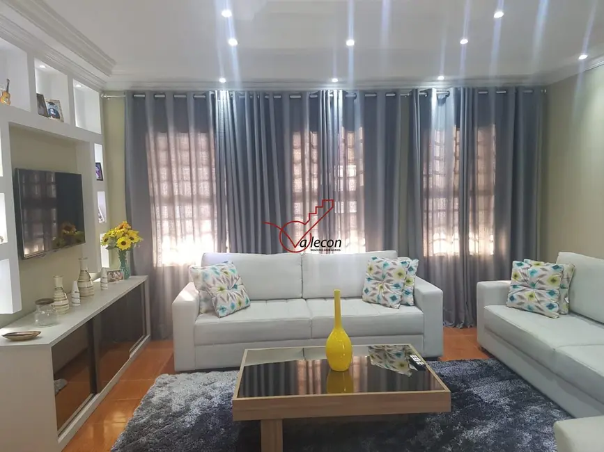 Foto 1 de Casa com 3 quartos à venda, 186m2 em Cidade Jardim, Jacarei - SP