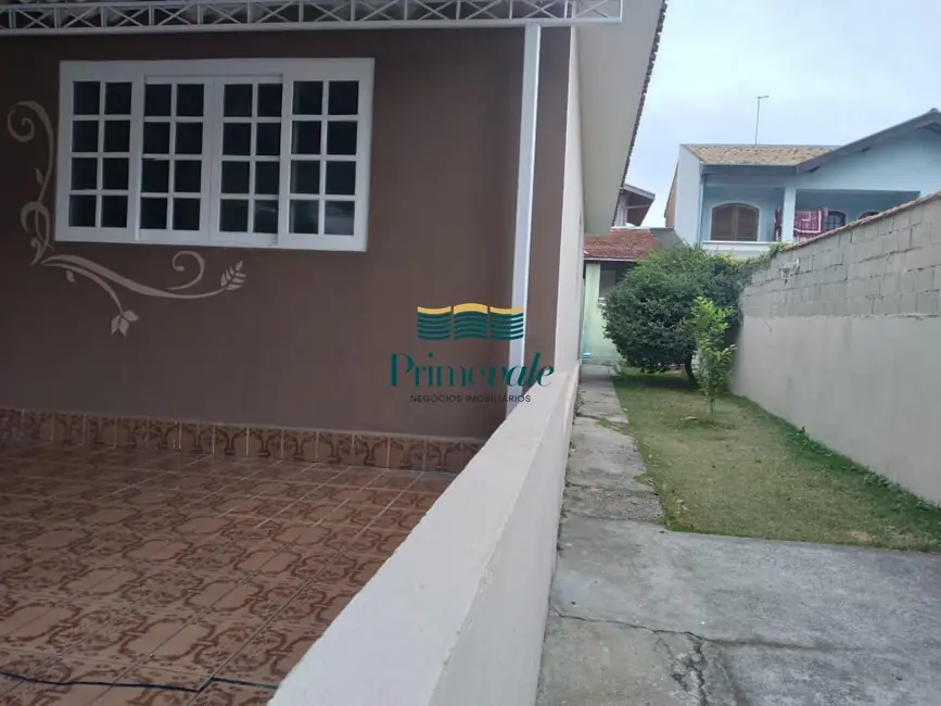 Foto 3 de Casa com 3 quartos à venda, 200m2 em Sao Jose Dos Campos - SP