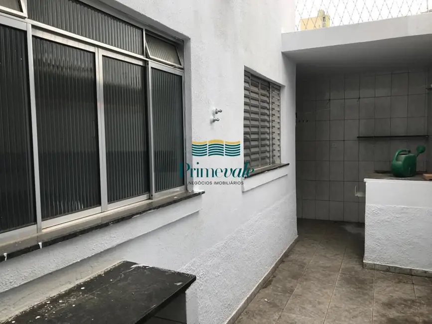 Foto 9 de Sala Comercial com 3 quartos para alugar, 152m2 em Sao Jose Dos Campos - SP