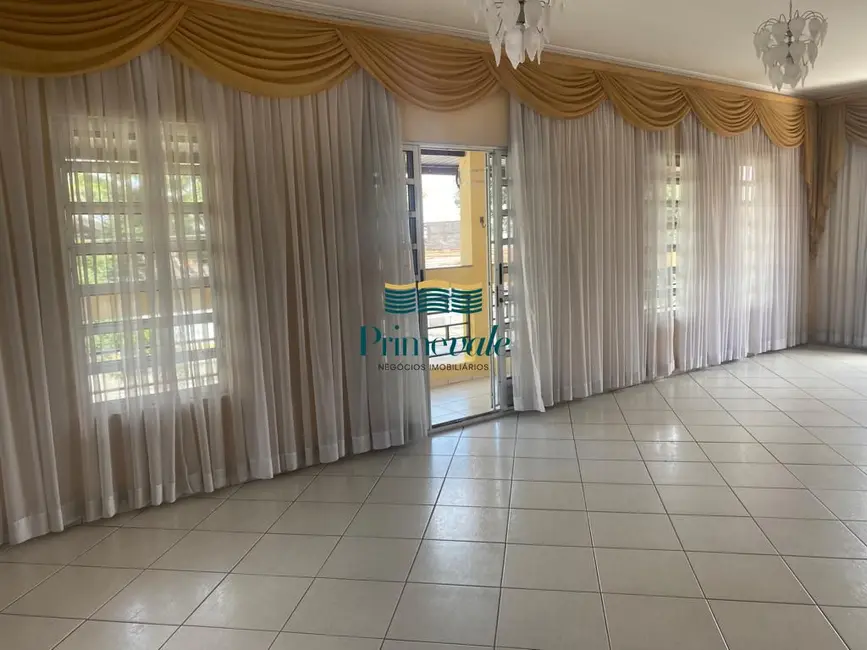 Prédio Inteiro com 3 quartos à venda, 295m2 em Sao Jose Dos Campos - SP - imagem 7 Foto 7 de Prédio Inteiro com 3 quartos à venda, 295m2 em Sao Jose Dos Campos - SP