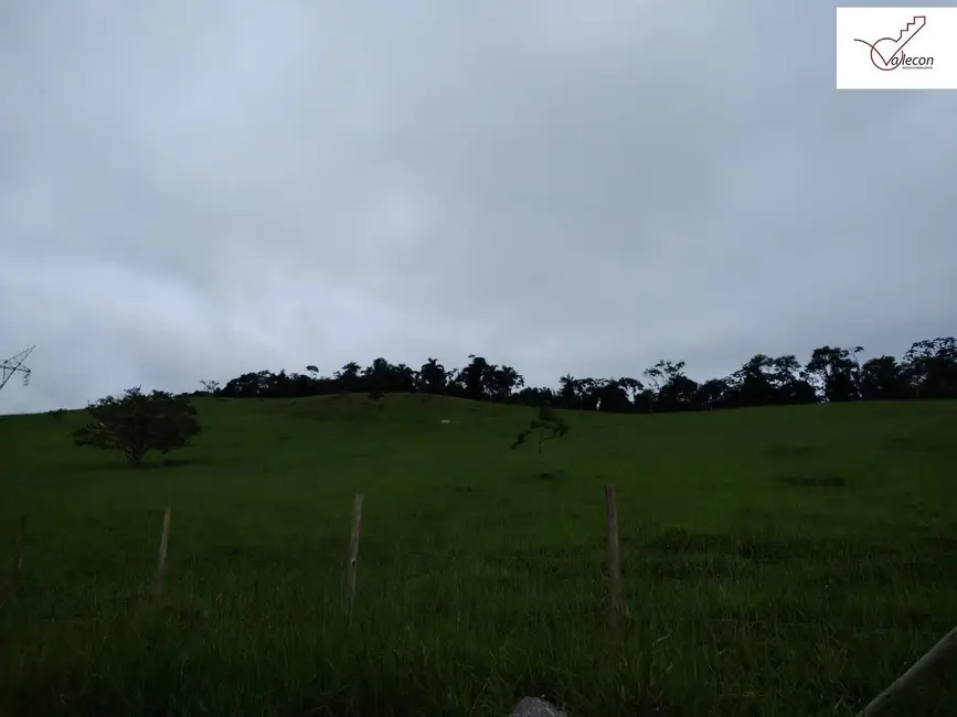 Foto 2 de Terreno / Lote à venda, 30000m2 em Centro, Jambeiro - SP
