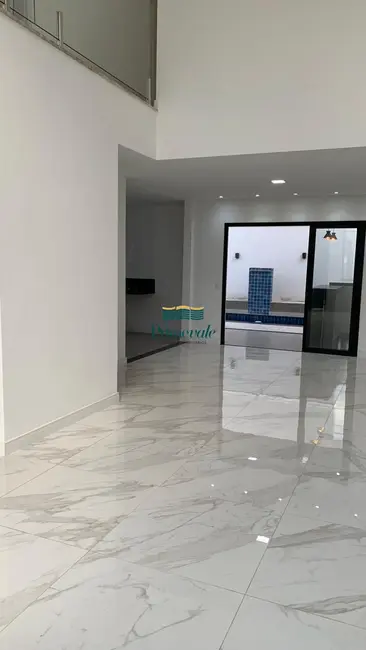 Casa com 3 quartos à venda, 193m2 em Parque Residencial Maria Elmira, Cacapava - SP - imagem 3 Foto 3 de Casa com 3 quartos à venda, 193m2 em Parque Residencial Maria Elmira, Cacapava - SP