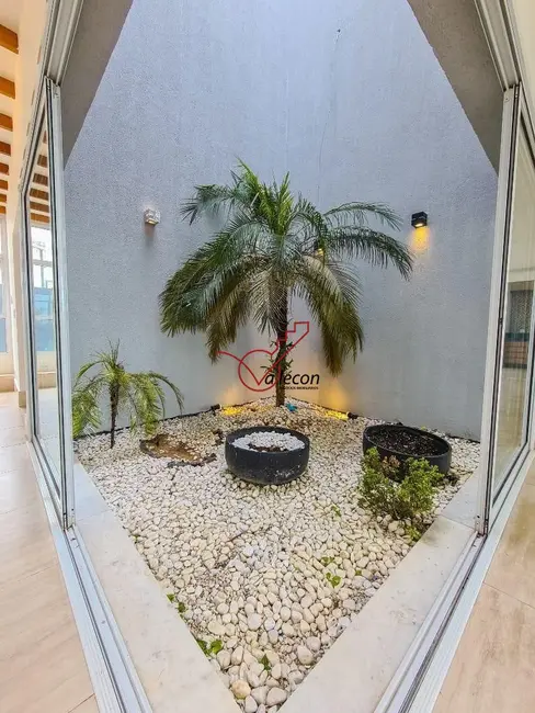 Foto 5 de Casa de Condomínio com 4 quartos à venda, 650m2 em Condomínio Residencial Mirante do Vale, Jacarei - SP