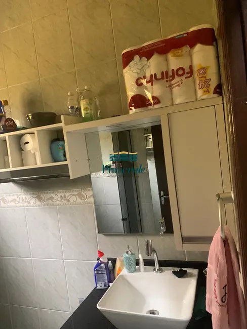 Casa com 3 quartos à venda, 220m2 em Sao Jose Dos Campos - SP - imagem 9 Foto 9 de Casa com 3 quartos à venda, 220m2 em Sao Jose Dos Campos - SP