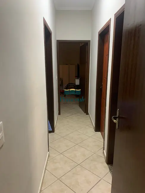 Casa com 3 quartos à venda, 220m2 em Sao Jose Dos Campos - SP - imagem 7 Foto 7 de Casa com 3 quartos à venda, 220m2 em Sao Jose Dos Campos - SP