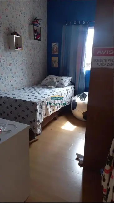 Sobrado com 5 quartos à venda, 278m2 em Sao Jose Dos Campos - SP - imagem 3 Foto 3 de Sobrado com 5 quartos à venda, 278m2 em Sao Jose Dos Campos - SP