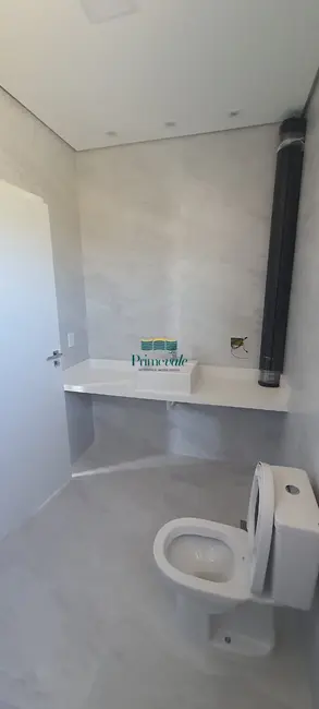 Casa com 5 quartos para alugar, 430m2 em Sao Jose Dos Campos - SP - imagem 9 Foto 9 de Casa com 5 quartos para alugar, 430m2 em Sao Jose Dos Campos - SP