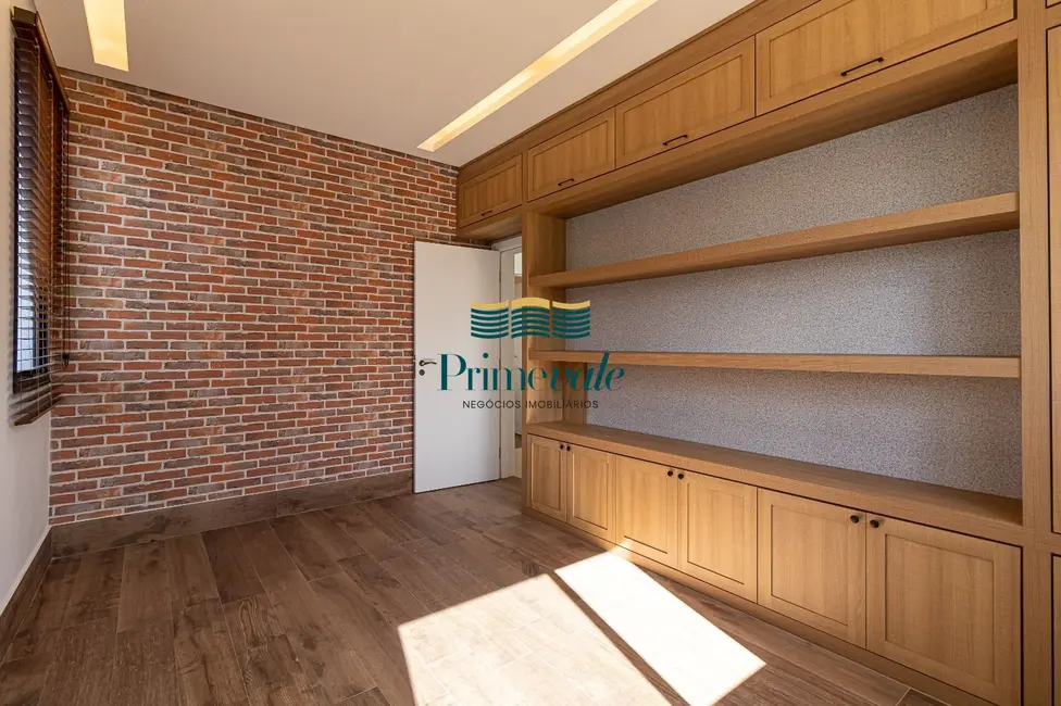 Casa com 4 quartos à venda, 337m2 em Sao Jose Dos Campos - SP - imagem 7 Foto 7 de Casa com 4 quartos à venda, 337m2 em Sao Jose Dos Campos - SP