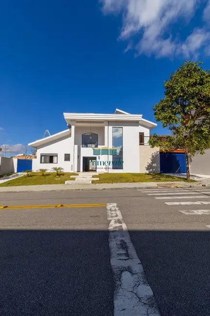 Casa com 4 quartos à venda, 337m2 em Sao Jose Dos Campos - SP - imagem 2 Foto 2 de Casa com 4 quartos à venda, 337m2 em Sao Jose Dos Campos - SP