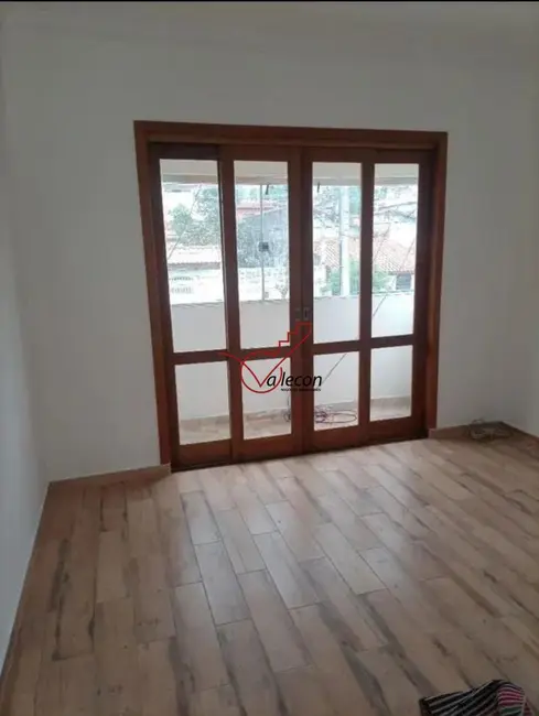 Foto 1 de Sobrado com 4 quartos à venda, 168m2 em Vila Medeiros, Cacapava - SP