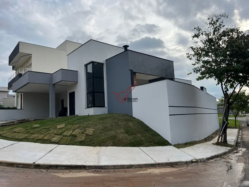 Foto 1 de Casa com 3 quartos à venda, 167m2 em Cacapava - SP