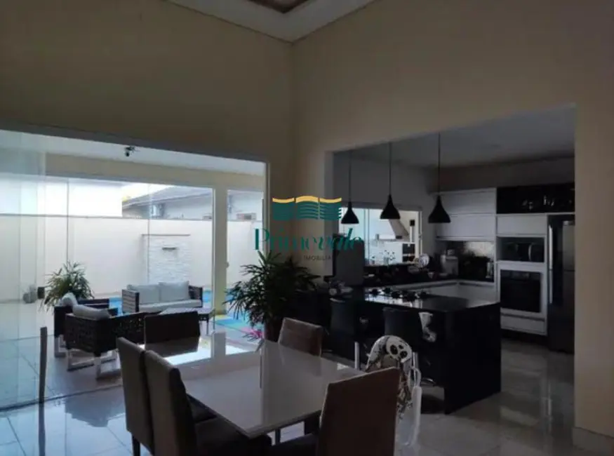 Casa com 3 quartos à venda, 210m2 em Jardim Caçapava, Cacapava - SP - imagem 3 Foto 3 de Casa com 3 quartos à venda, 210m2 em Jardim Caçapava, Cacapava - SP