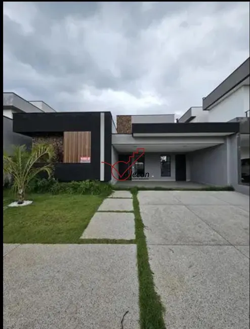 Foto 1 de Casa com 3 quartos à venda, 300m2 em Cacapava - SP