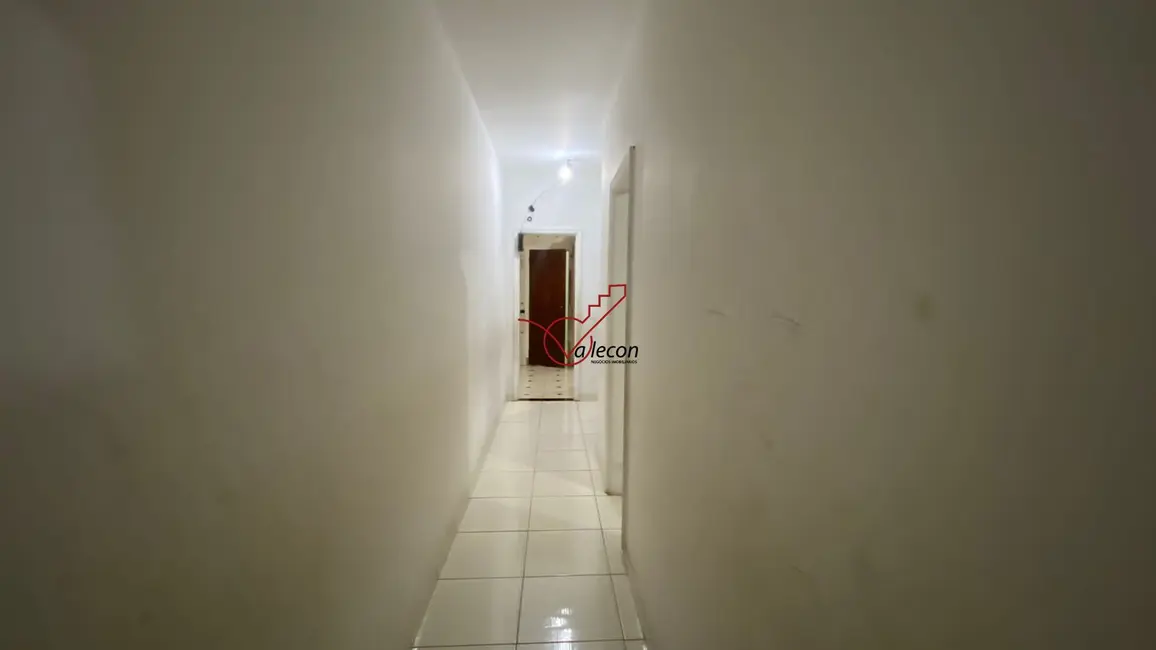 Foto 2 de Casa com 2 quartos à venda, 118m2 em Sao Jose Dos Campos - SP