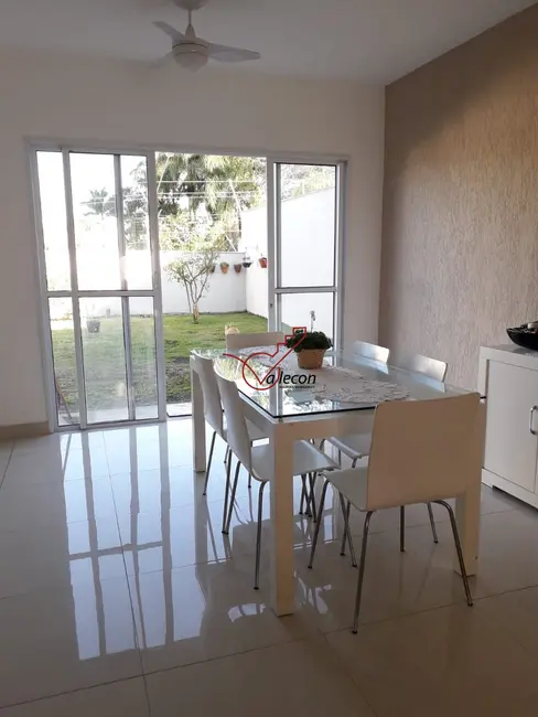 Foto 1 de Sobrado com 4 quartos à venda, 260m2 em Sao Jose Dos Campos - SP