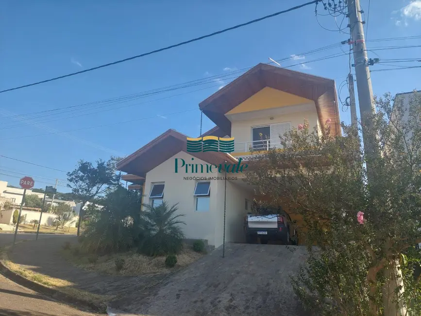 Foto 2 de Sobrado com 3 quartos à venda, 216m2 em Cacapava - SP