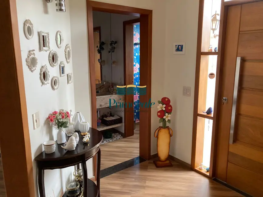 Foto 4 de Casa de Condomínio com 4 quartos à venda, 380m2 em Condomínio Residencial Mirante do Vale, Jacarei - SP